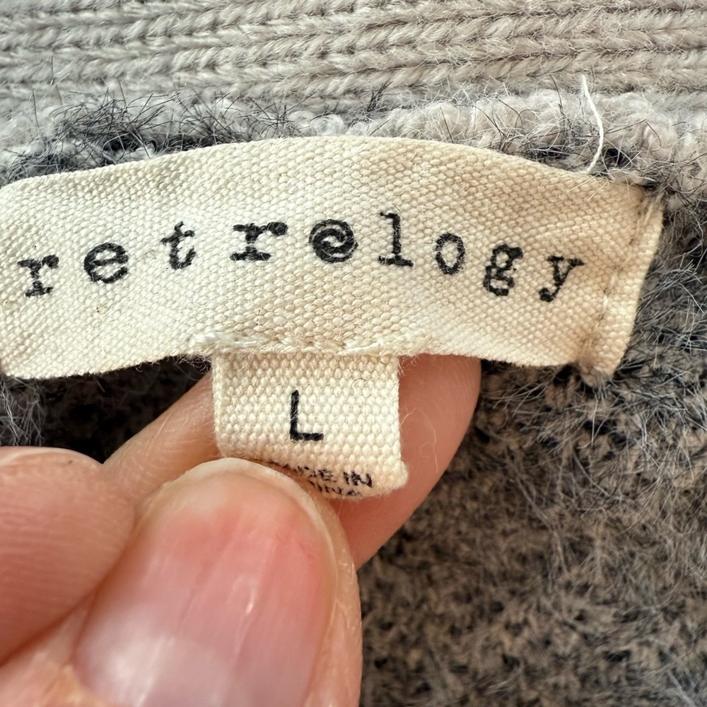 Retrology Animal Print Cardigan Sweater, Size L, Great Condition! - Picture 6 of 11